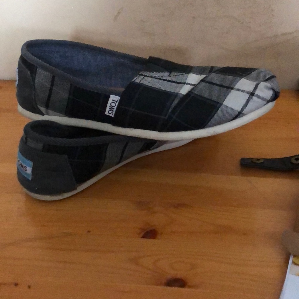Women’s TOMS Shoes